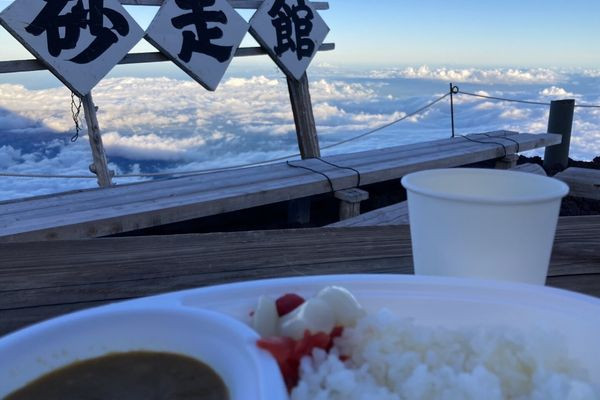 夕飯はカレーライス