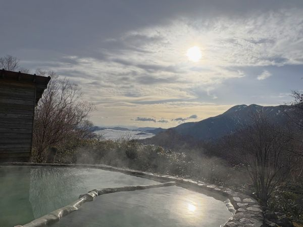 三斗小屋温泉煙草屋旅館の野天風呂