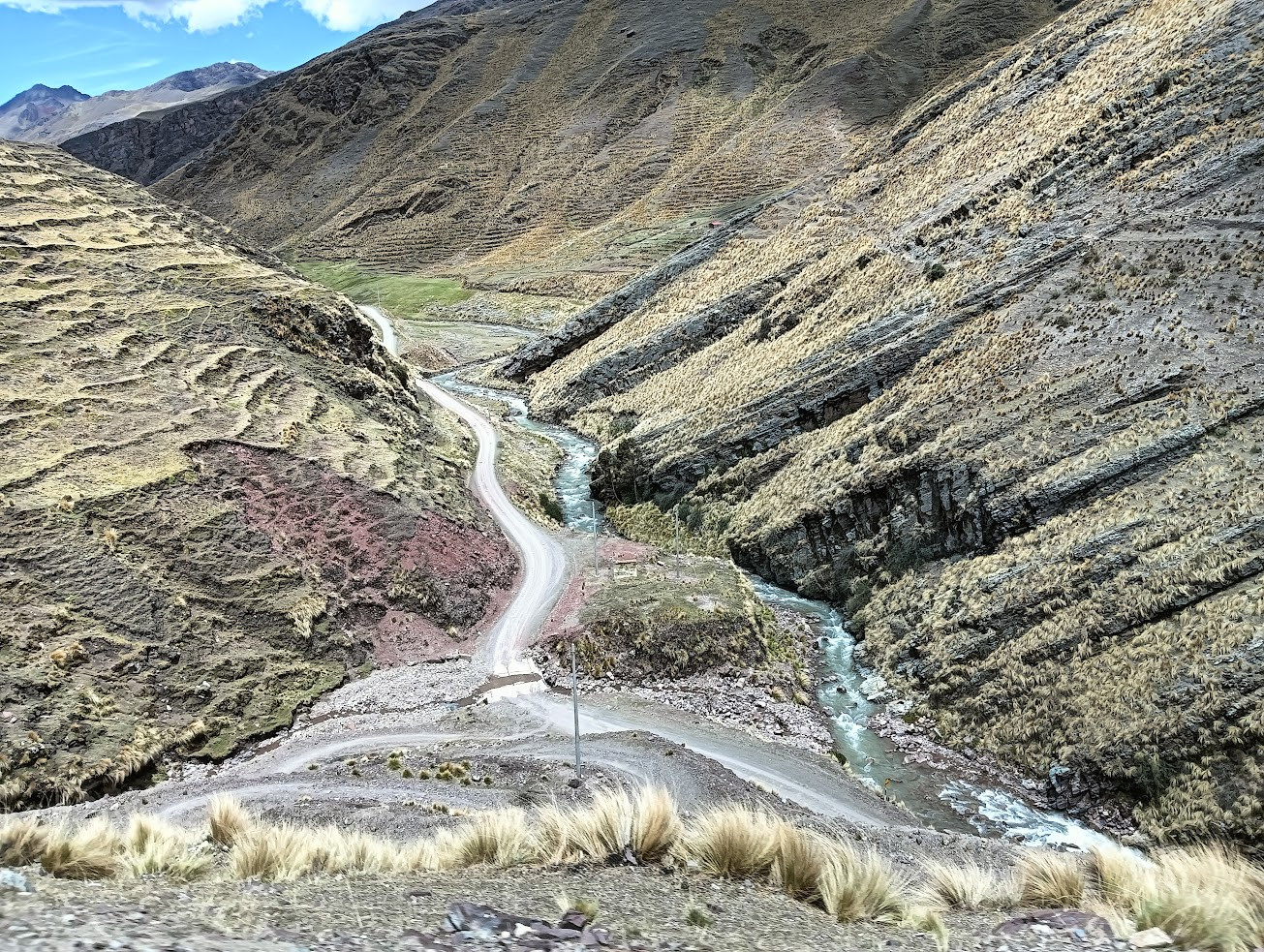 荒涼とした景色