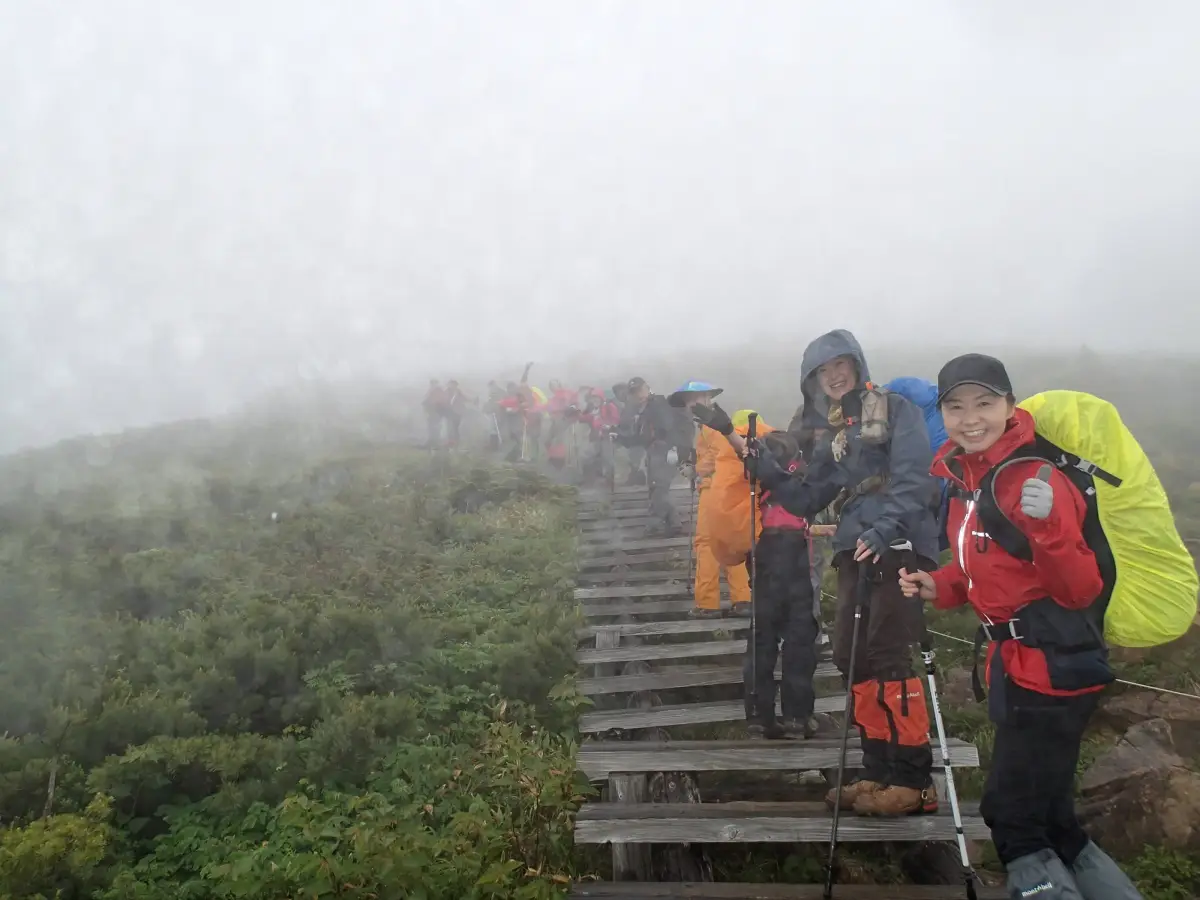 至仏山山頂まであと少し!