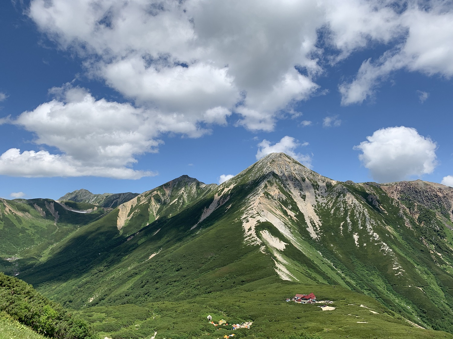 鷲羽と三俣山荘