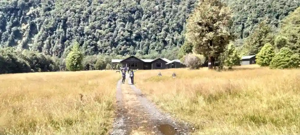 グレードハウスへ到着！