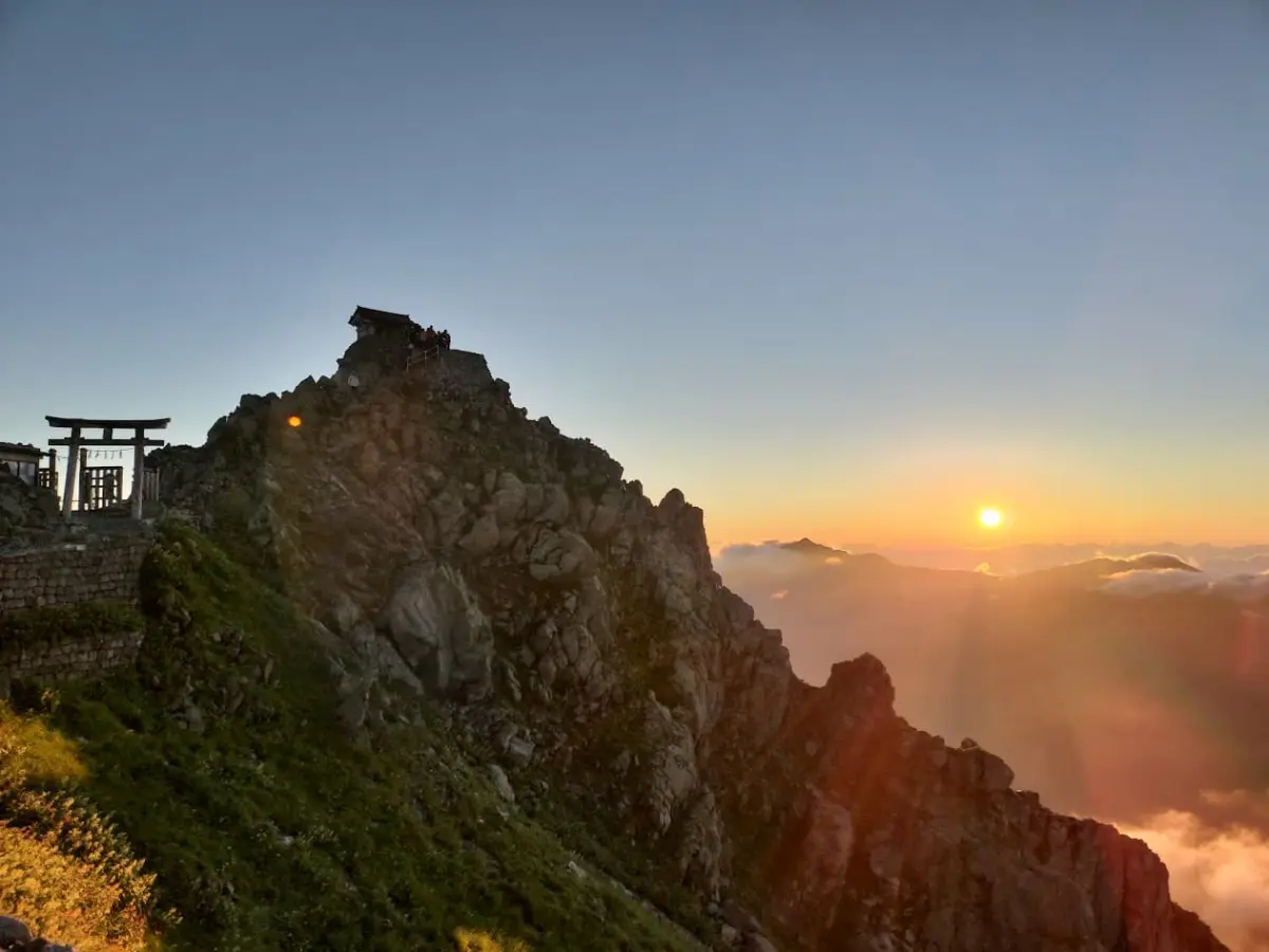 立山三山雄山ご来光